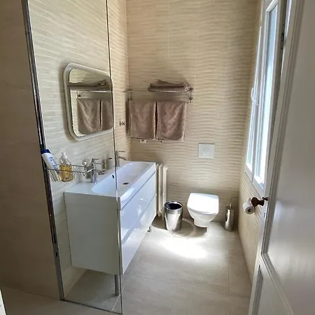 La Desvaux De Marigny Bed and breakfast