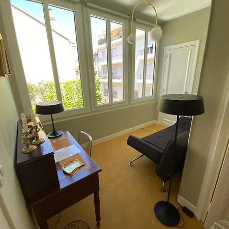 La Desvaux De Marigny Bed & Breakfast Bordeaux